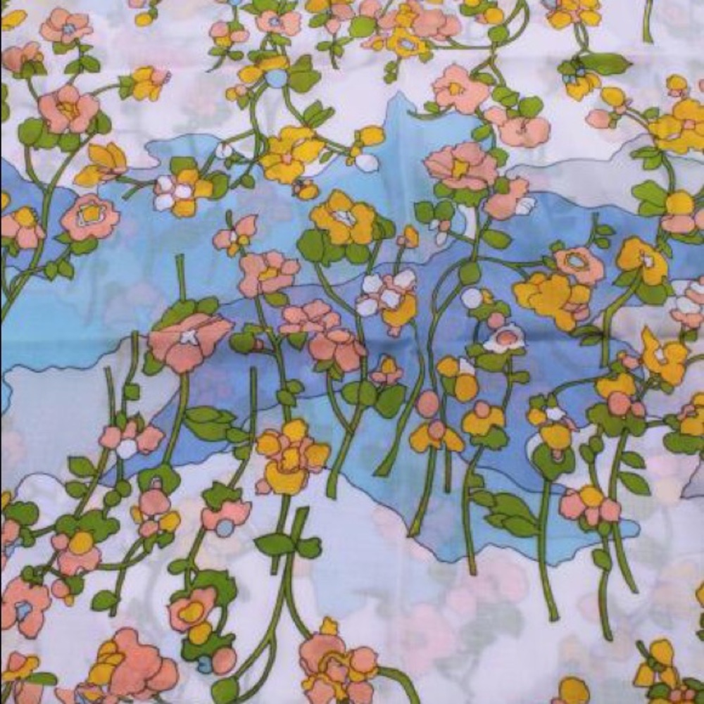 Meet your Posher, Elise